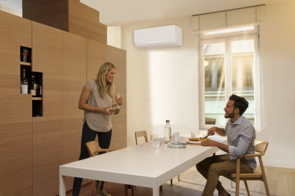 Daikin Sensira+ FTXF25D Wandklimageräte Set - 2,50 kW